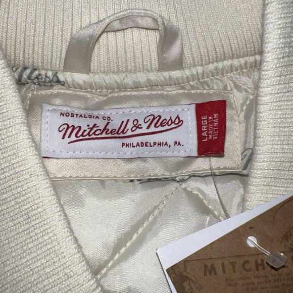 NEW YORK YANKEES MLB MITCHELL & NESS SATIN JACKET - NWT- LARGE - Picture 5 of 9